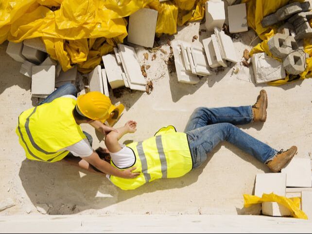 ¿Ha tenido un accidente en una obra de construcción? ¡Llame pronto a un abogado de lesiones